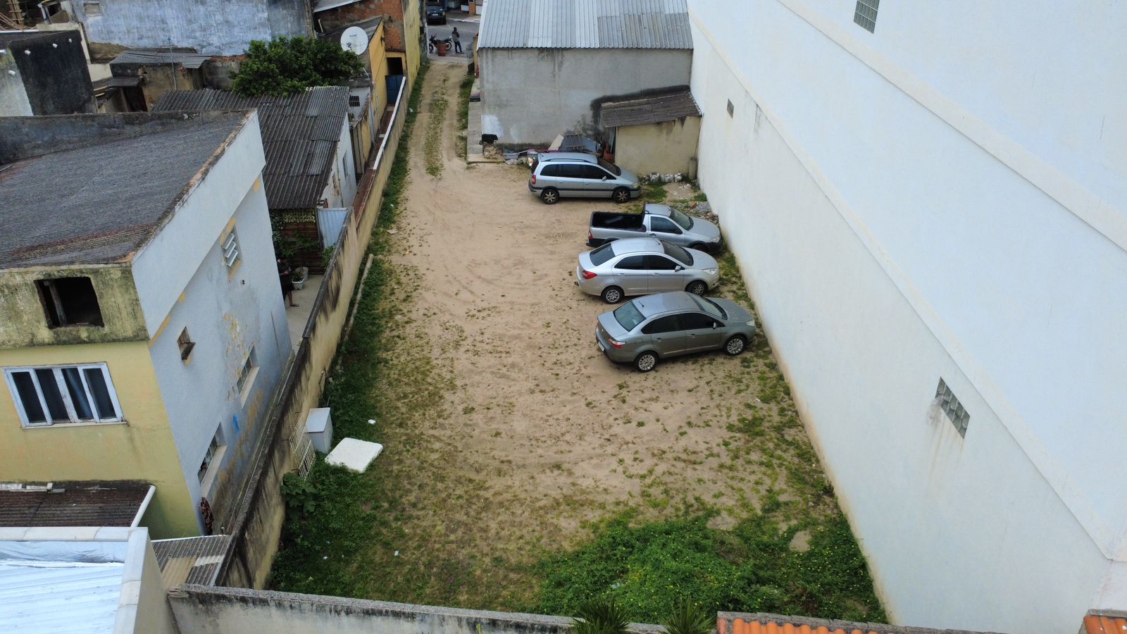 Área Comercial 605m² — Centro