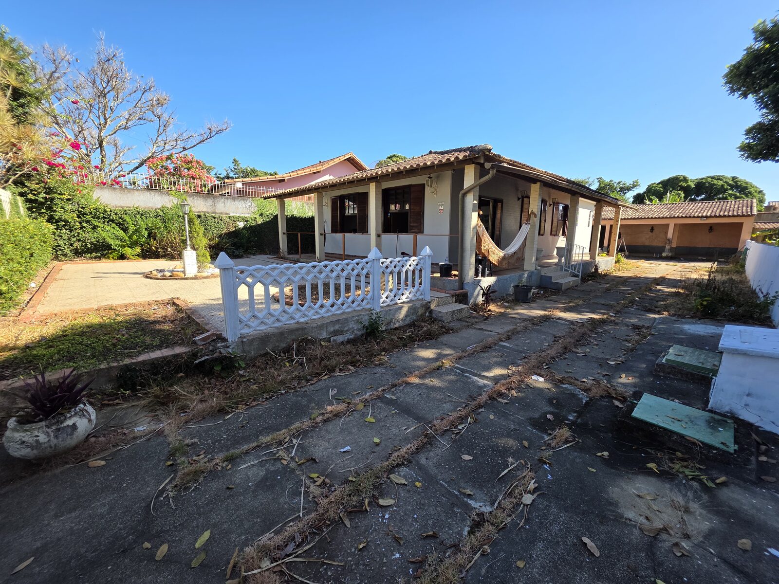 Casa Ampla com Edícula no Coqueiral