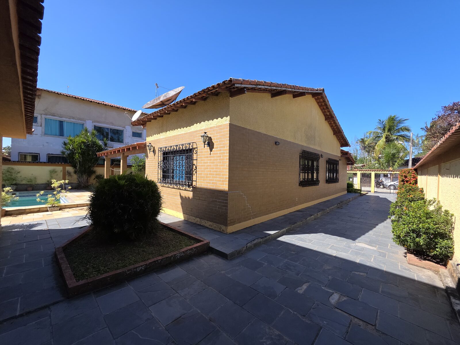 Casa Ampla a 100m da Lagoa e da Orla