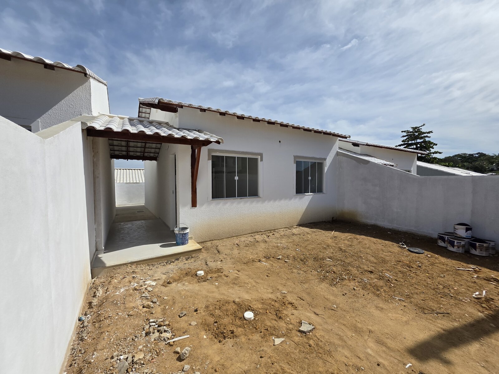 Casa Nova em Ponte dos Leites — Primeira Locação